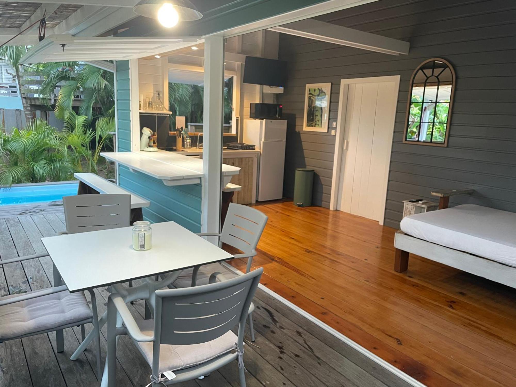 Tres Joli Bungalow Et Sa Petite Piscine Privee Riviere-Salee Zewnętrze zdjęcie